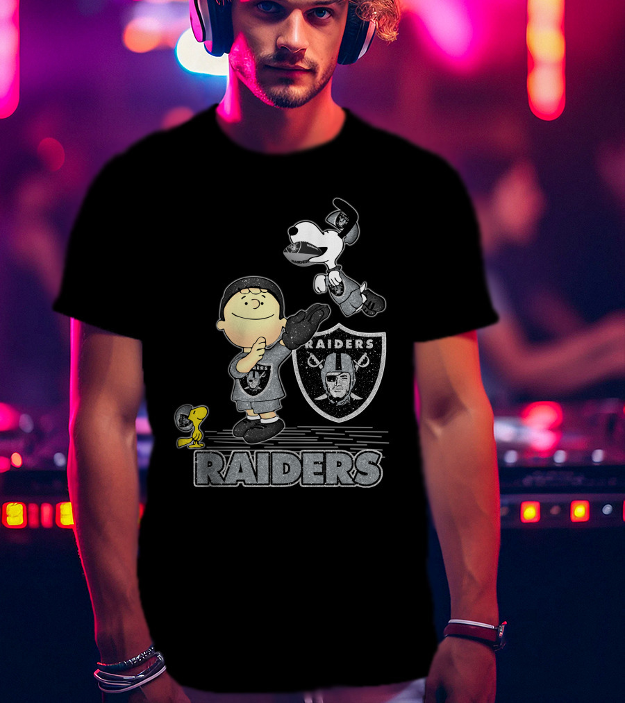 Snoopy Raiders Football Team With Las Vegas Logo And Friends T-Shirt