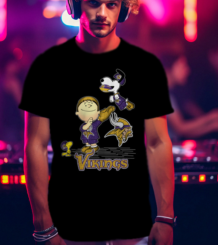 Snoopy And Friends Celebrate Minnesota Vikings Victory T-Shirt