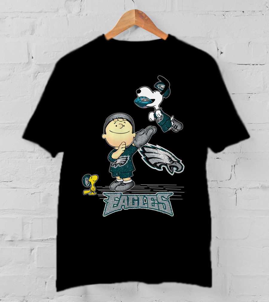 Snoopy Love Philadelphia Eagles Peanuts Characters Football Fun T-Shirt
