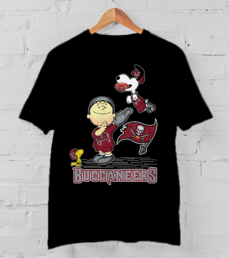 Snoopy Buccaneers Love Tampa Bay Football Peanuts Characters T-Shirt