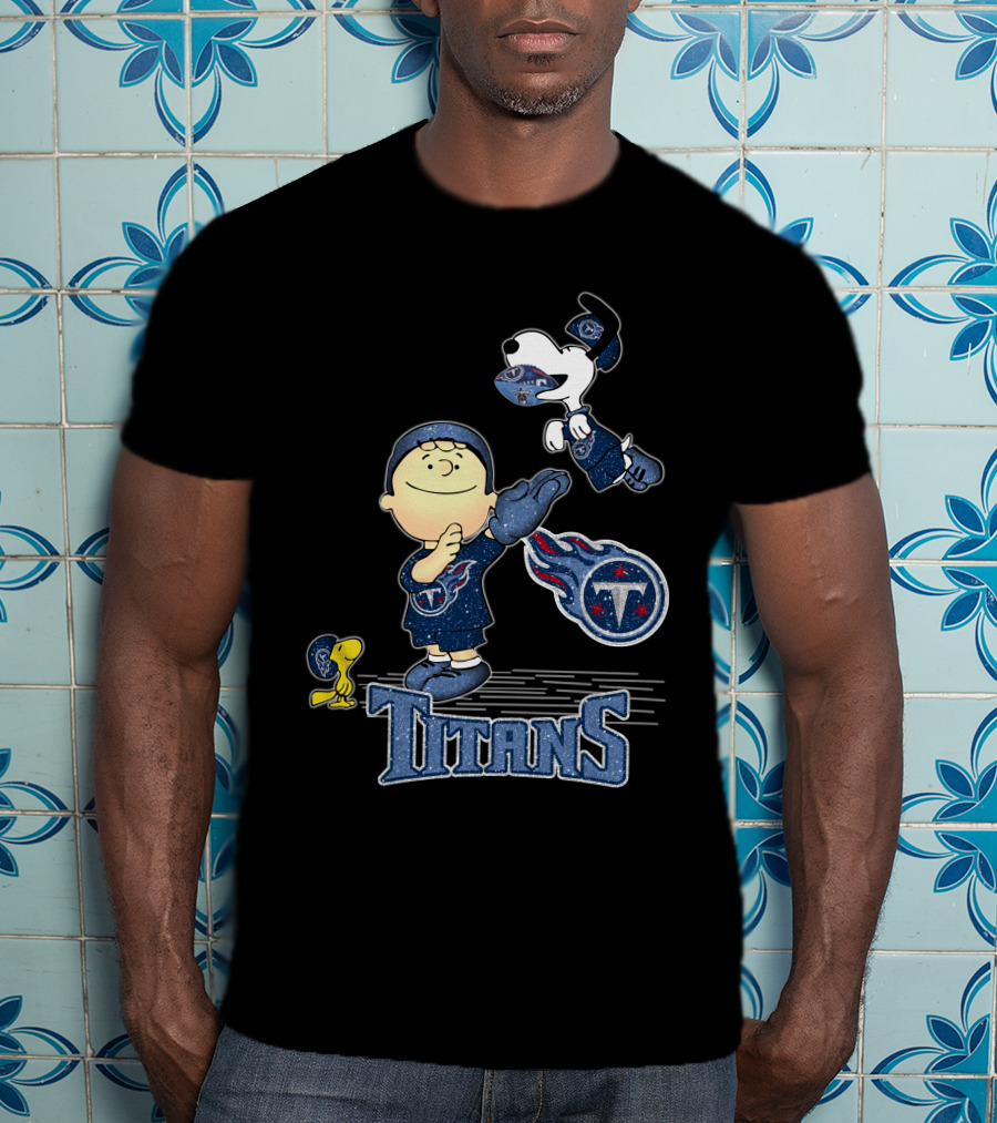 Snoopy Titans Love Tennessee Football Peanuts T-Shirt