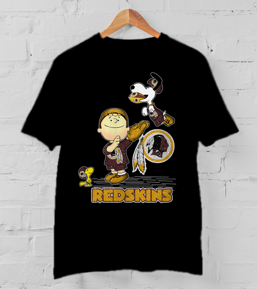 Snoopy Love Washington Redskins Peanuts Woodstock Charlie Brown T-Shirt