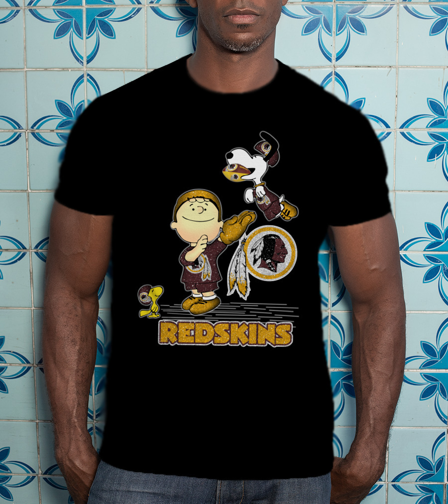 Snoopy Love Washington Redskins Peanuts Woodstock Charlie Brown T-Shirt
