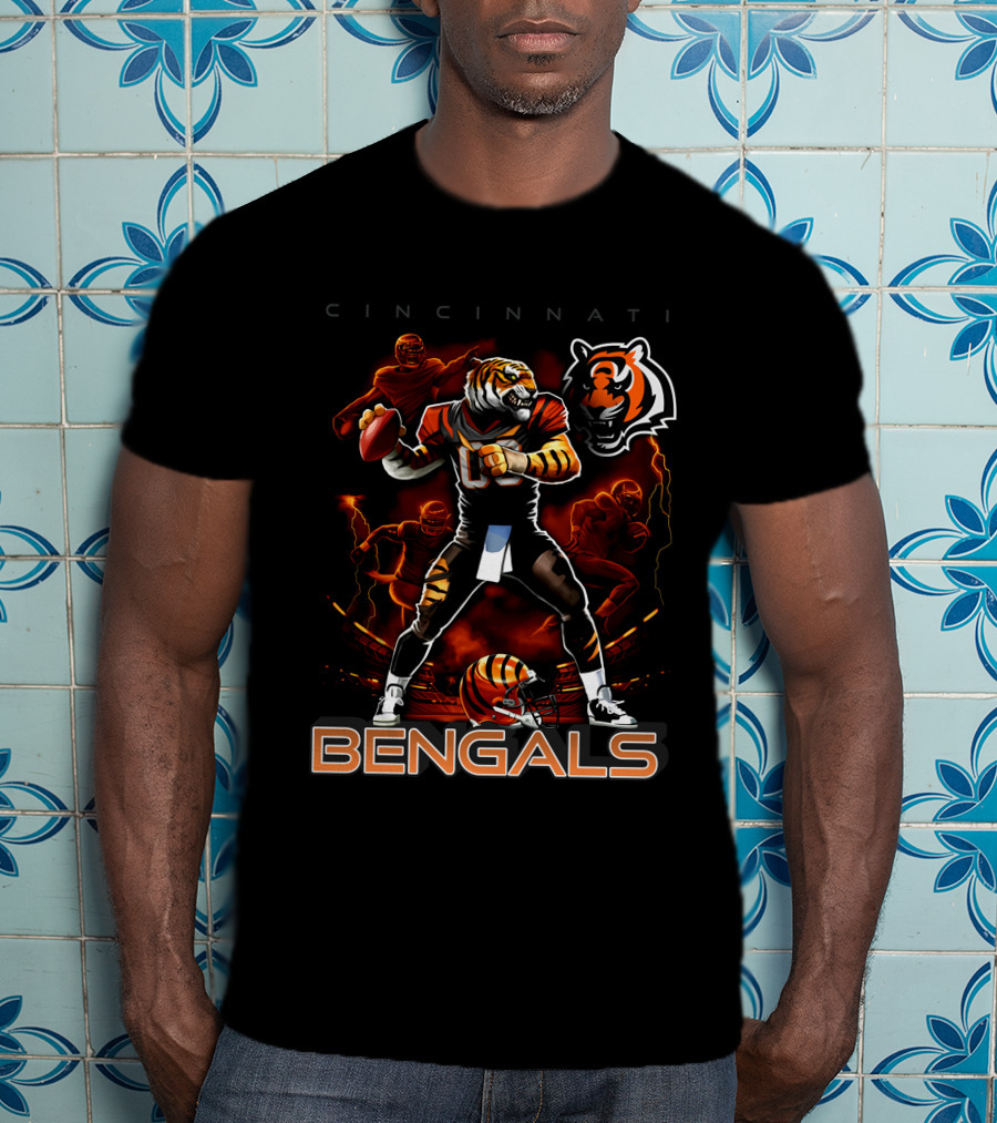 Cincinnati Bengals Tiger Football Player Iconic T-Shirt