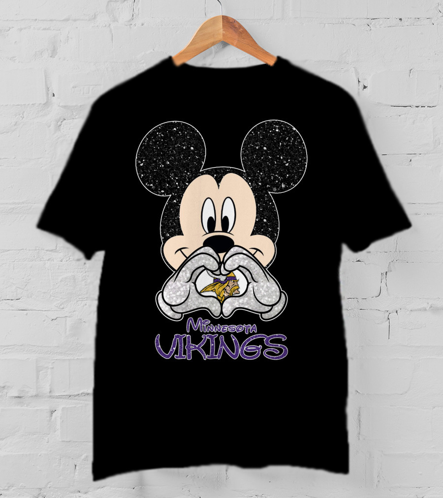 Mickey Mouse Heart Hands Love Minnesota Vikings T-Shirt