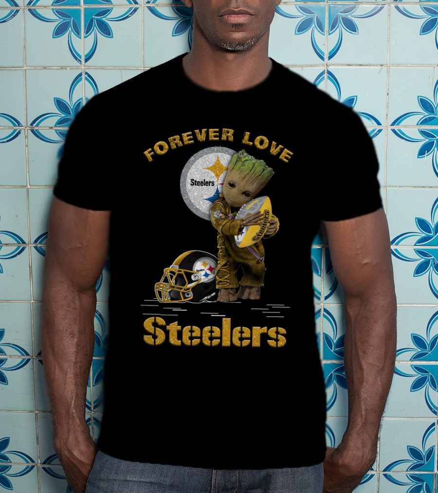 Forever Love Steelers Groot Holding Football T-Shirt