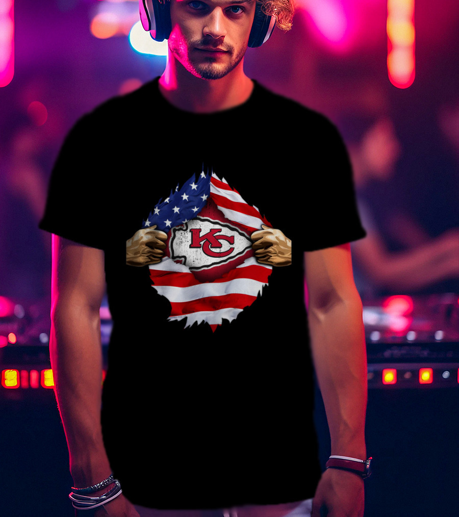Kansas City Chiefs American Flag Emblem T-Shirt