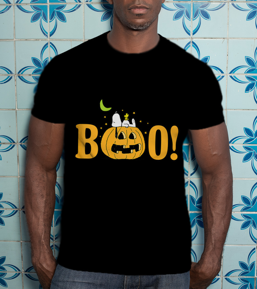 Snoopy And Woodstock Halloween Boo Pumpkin Moon Stars T-Shirt
