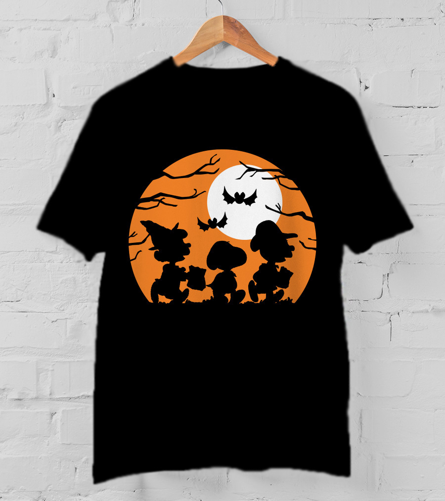 Peanuts Halloween Trick Or Treat Moonlit Bats T-Shirt