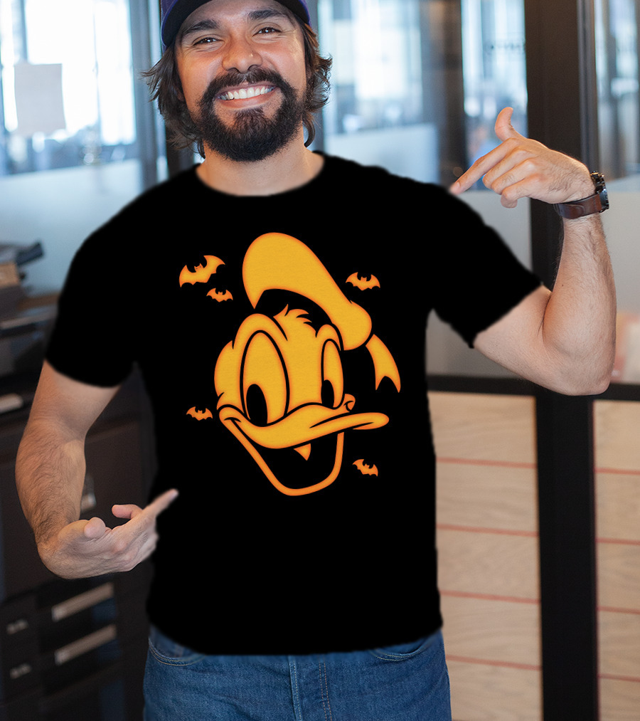 Halloween Donald Duck Carving With Bats T-Shirt
