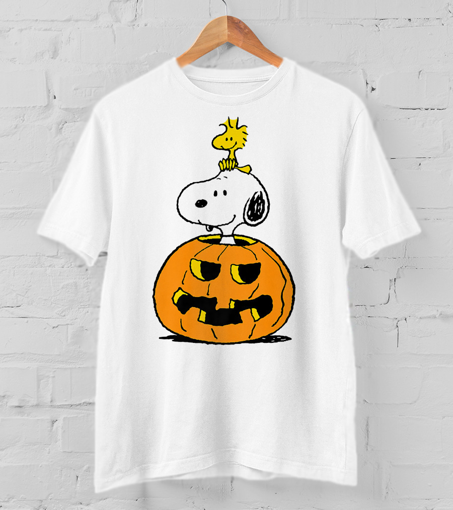 Halloween Snoopy Woodstock Pumpkin Peanuts Cartoon T-Shirt