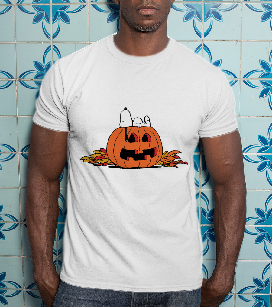 Snoopy Halloween Pumpkin Lantern T-Shirt