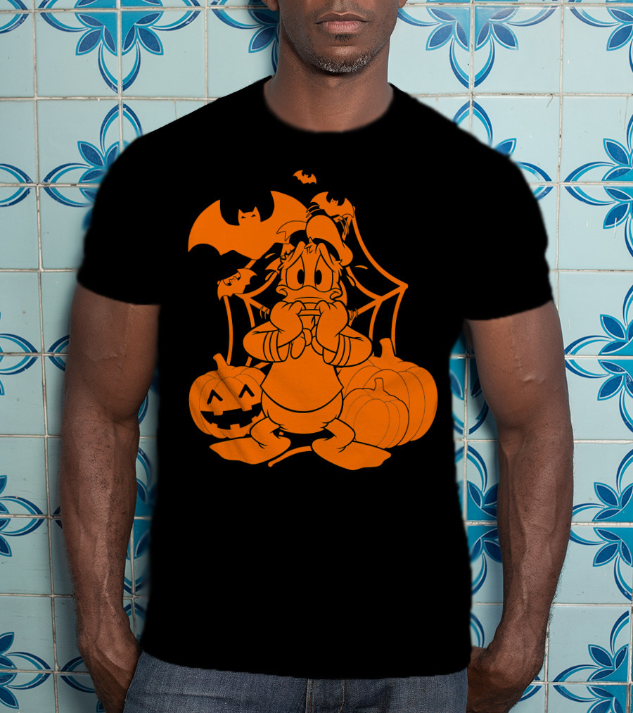 Donald Duck Halloween Pumpkins With Bat And Spider Webs T-Shirt