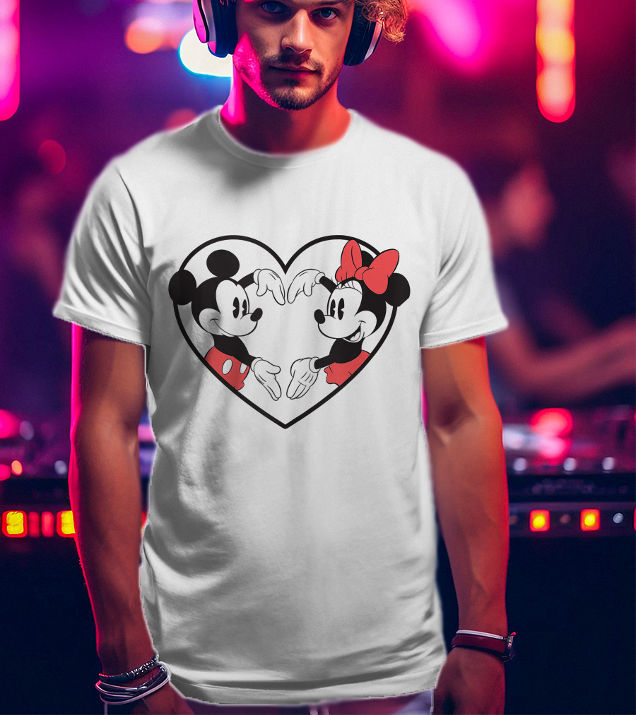 Mickey Minnie Heart Hands Love Gesture Iconic Couple T-Shirt