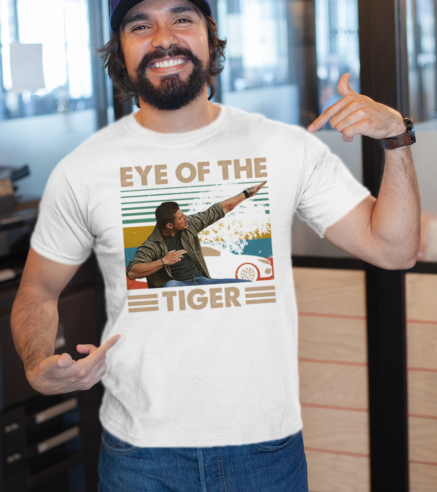 EYE OF THE TIGER Retro Action Pose With Car And Stripes T-Shirt