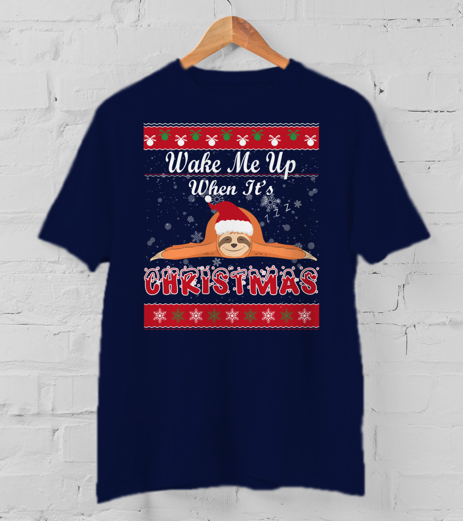 Wake Me Up When It's Christmas Sloth Santa Hat Snowflakes Zzz T-Shirt