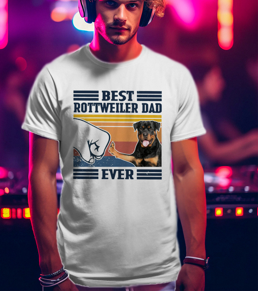Best Rottweiler Dad Ever Vintage Fist Bump Stripes T-Shirt