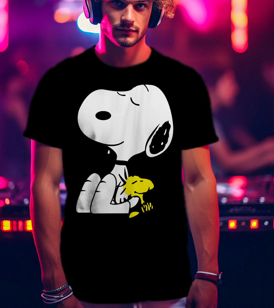 Snoopy Sleep In Peace With Woodstock Sleeping In Black And White Peanuts Comic T-Shirt