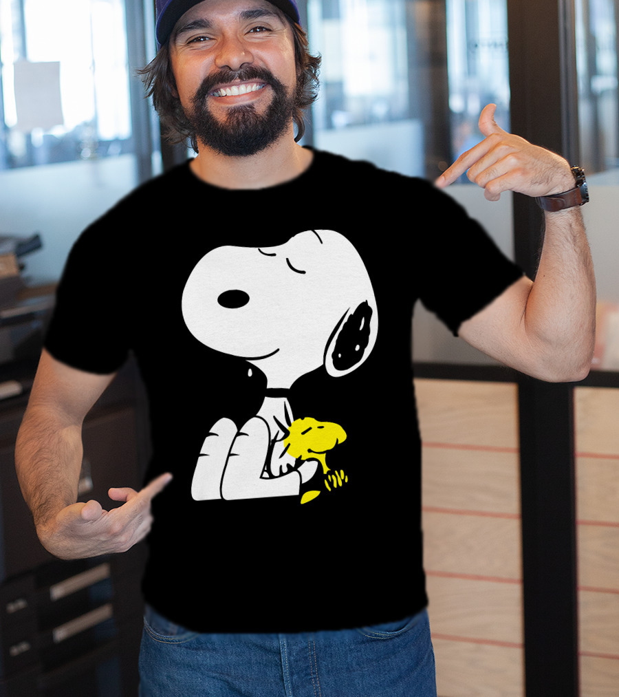 Snoopy Sleep In Peace With Woodstock Sleeping In Black And White Peanuts Comic T-Shirt