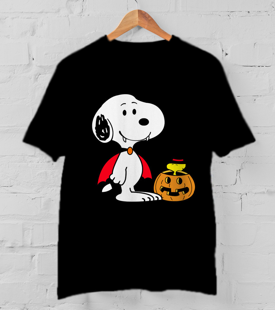 Snoopy Halloween Vampire With Woodstock In Pumpkin Hat T-Shirt