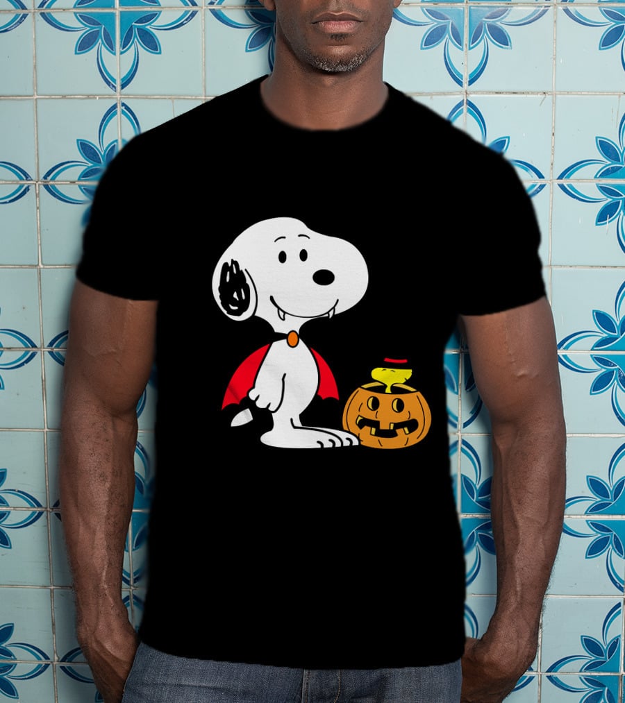 Snoopy Halloween Vampire With Woodstock In Pumpkin Hat T-Shirt