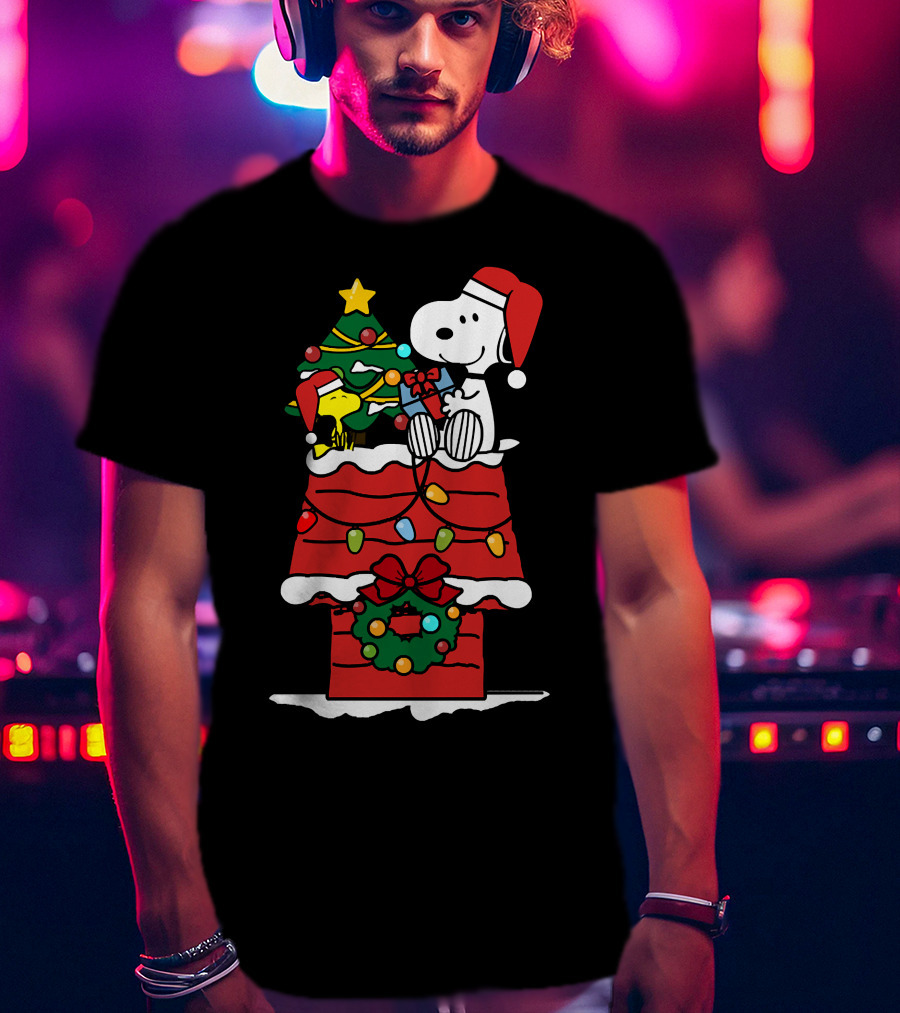 Snoopy And Woodstock Celebrate Christmas On Doghouse With Santa Hats And Tree T-Shirt