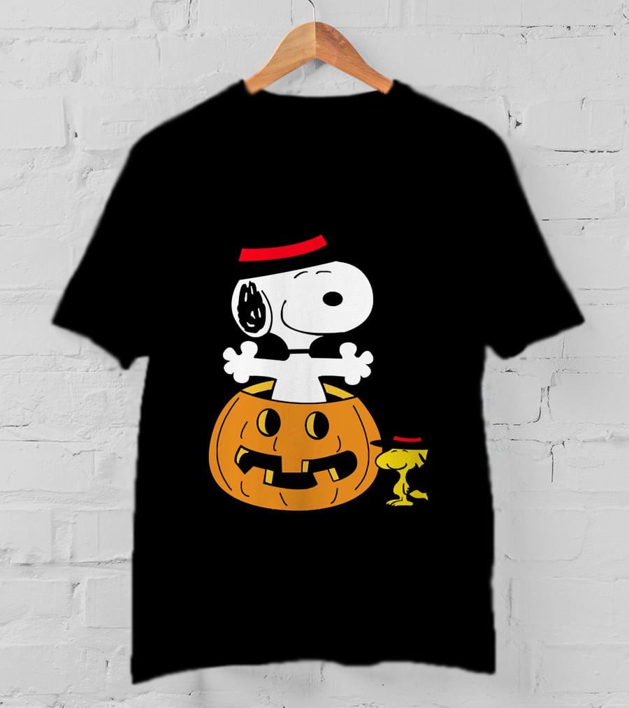 Snoopy Woodstock Halloween Pumpkin Witch Hat T-Shirt