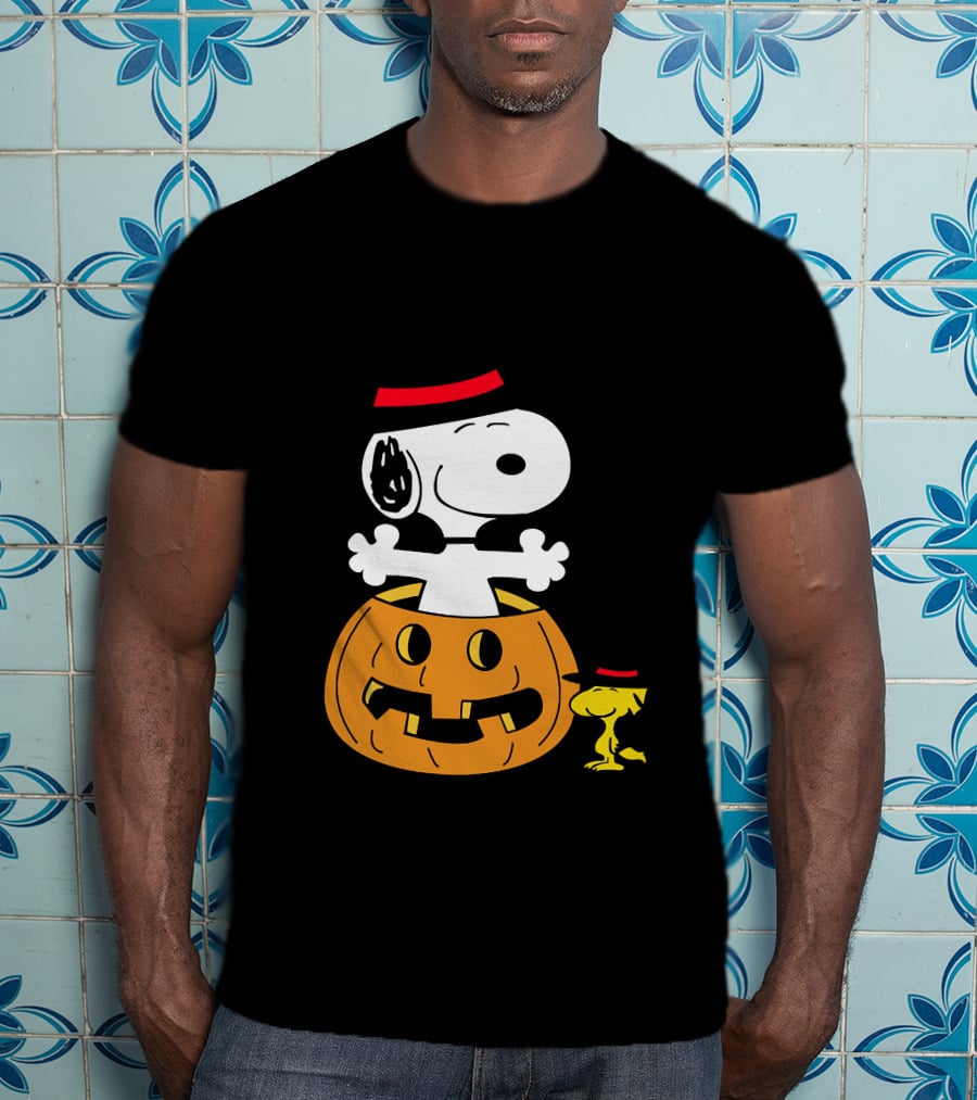 Snoopy Woodstock Halloween Pumpkin Witch Hat T-Shirt