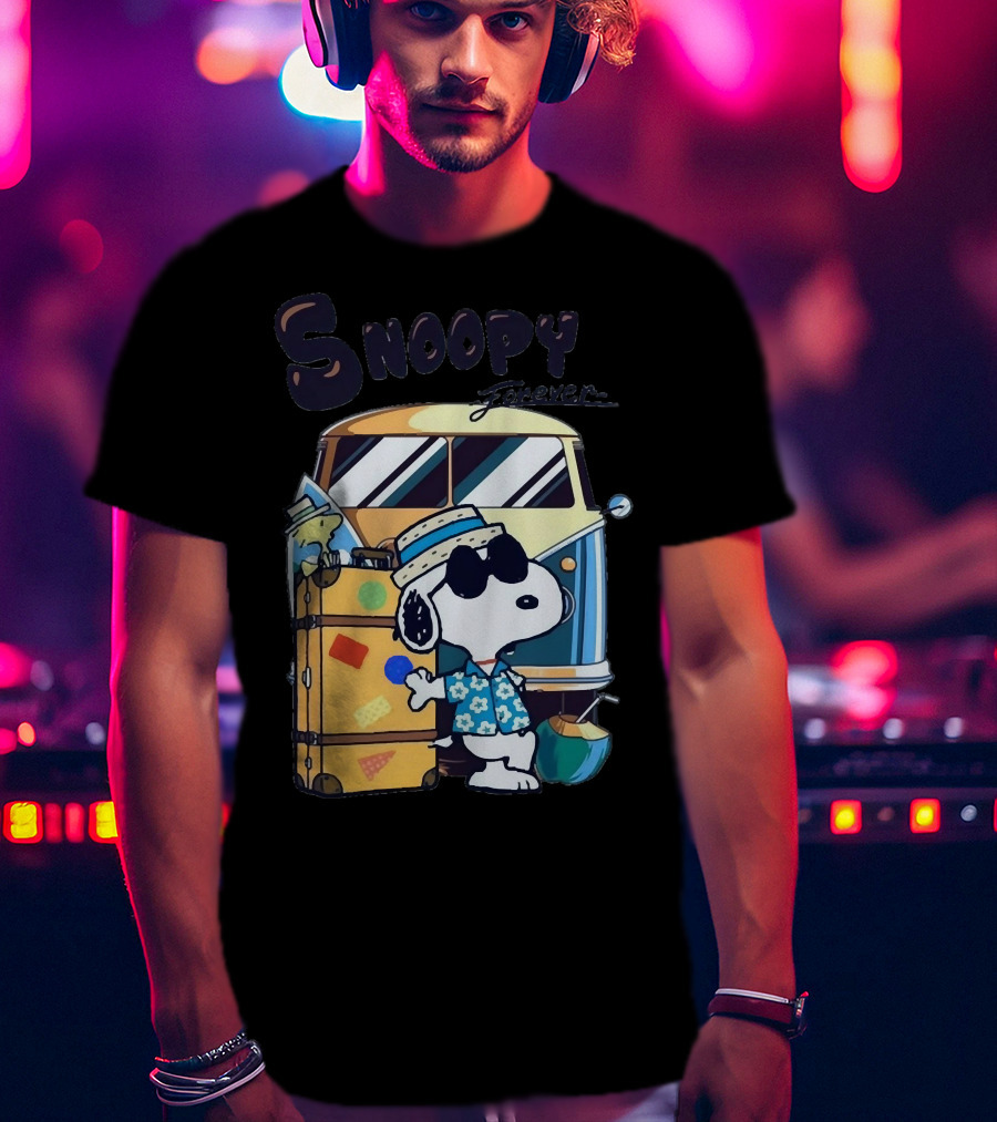 Snoopy Forever Vintage Travel Adventure T-Shirt