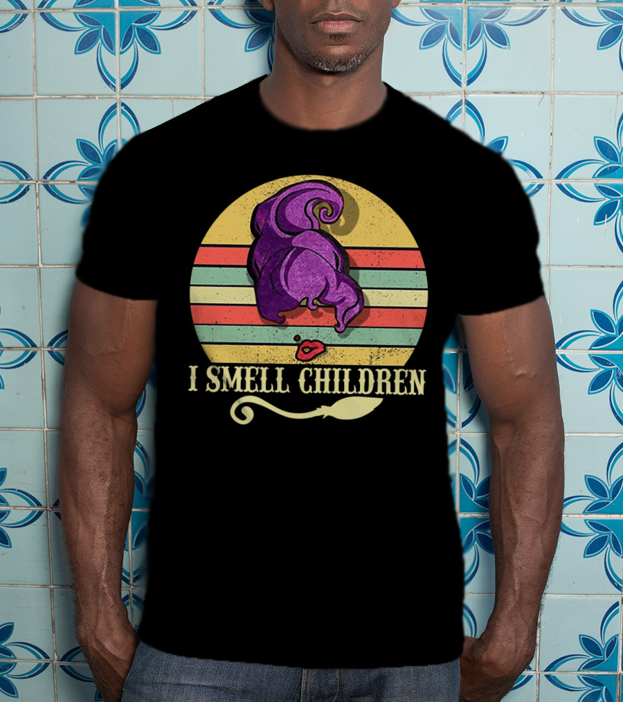 I Smell Children Vintage Sunset Mary Sanderson Hocus Pocus Witch Hat Retro Stripes T-Shirt