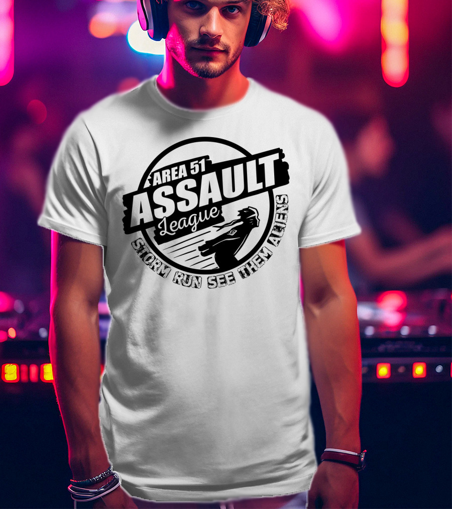 Area 51 Assault League Storm Run See Them Aliens Funny Running Challenge T-Shirt