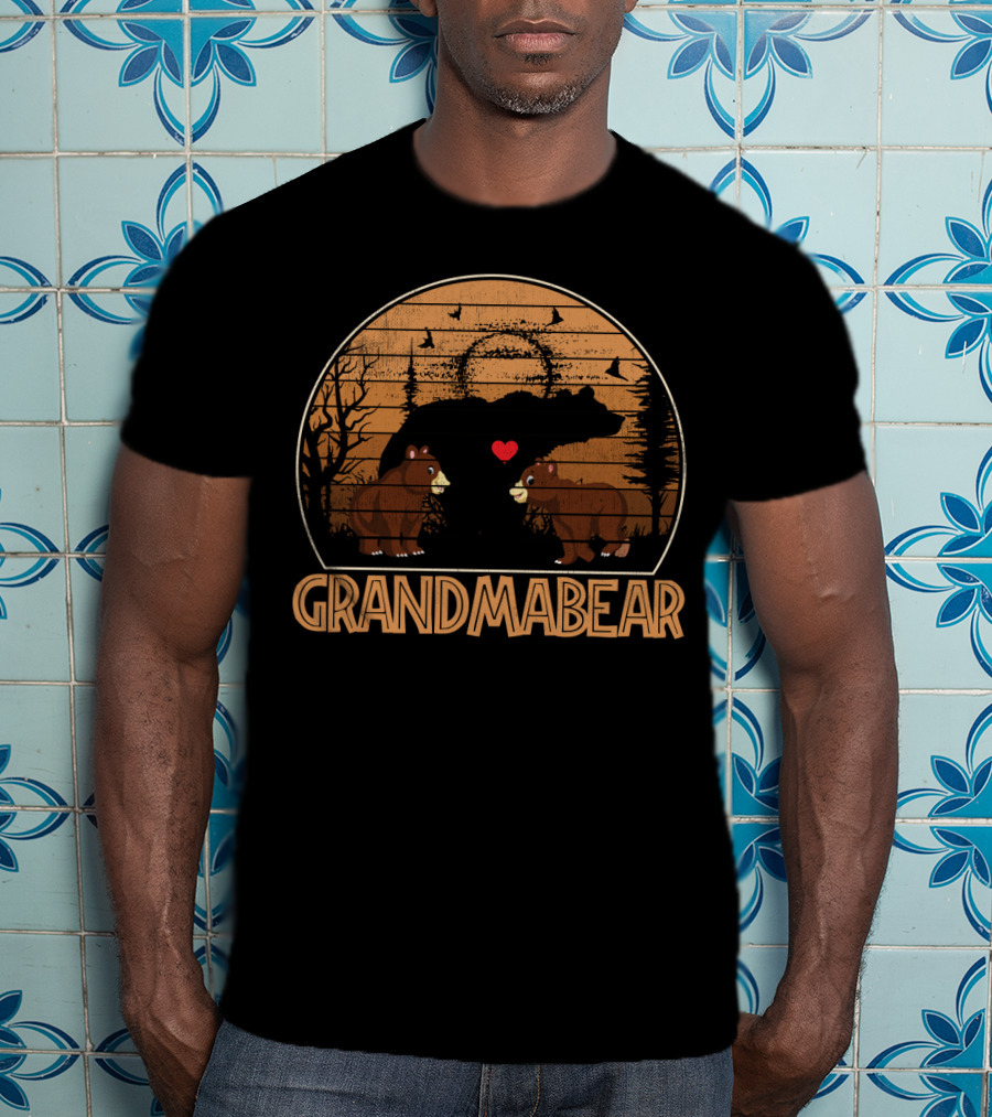 Grandma Bear Vintage Sunset Heart Silhouette Scene T-Shirt
