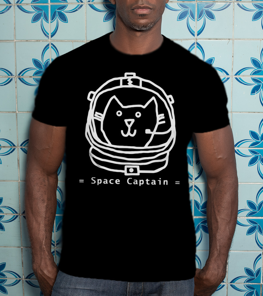 Space Captain Cat In Spacesuit T-Shirt