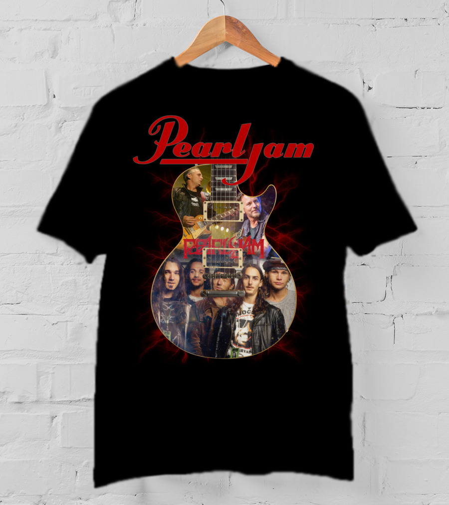 Pearljam Band Members Inside Guitar Image T-Shirt