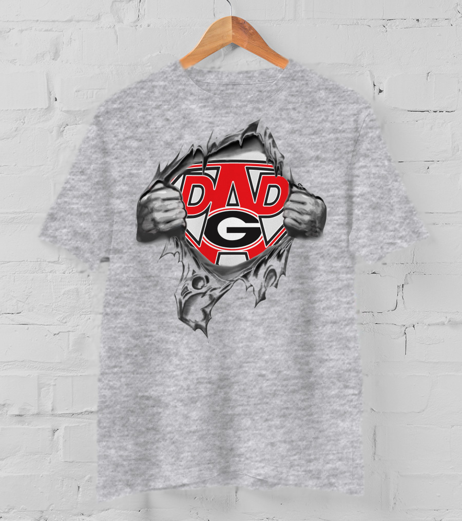 Bulldogs Super Dad G Emblem Ripped Shield T-Shirt