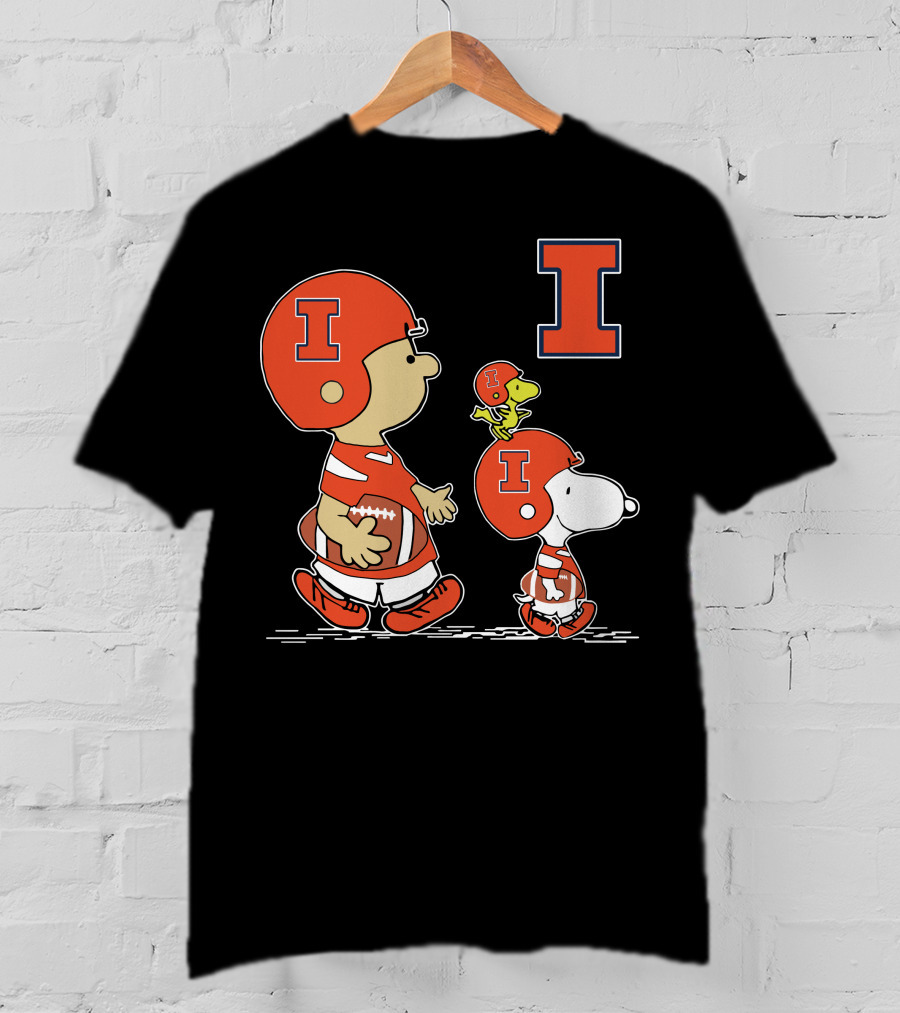 Illinois Fighting Illini Peanuts Football Characters With Big I T-Shirt