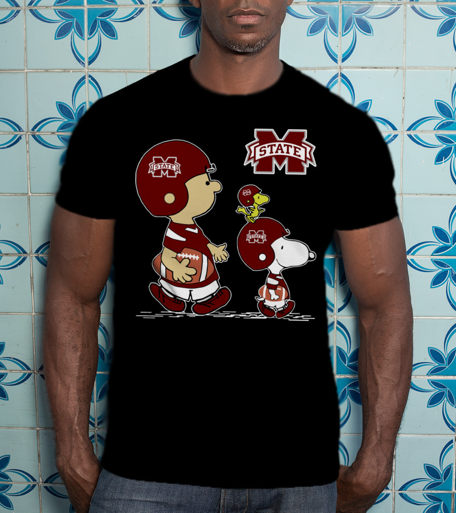 Mississippi State Bulldogs Football Team Characters With Helmets And Footballs T-Shirt