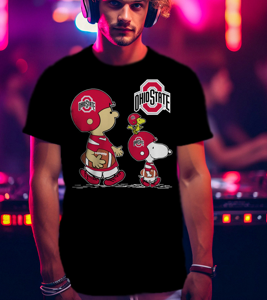 Ohio State Buckeyes Peanuts Characters Football Team Sports Helmet T-Shirt