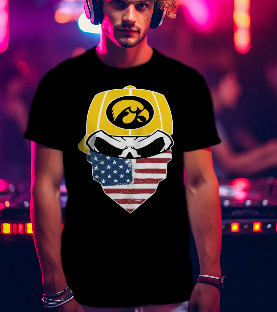 Hawkeyes Skull American Flag Bandana T-Shirt