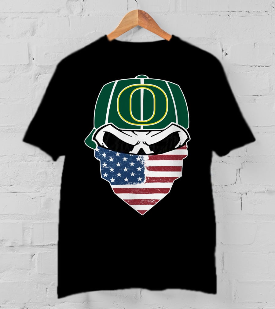 Oregon Ducks Skulls American Flag Mask T-Shirt