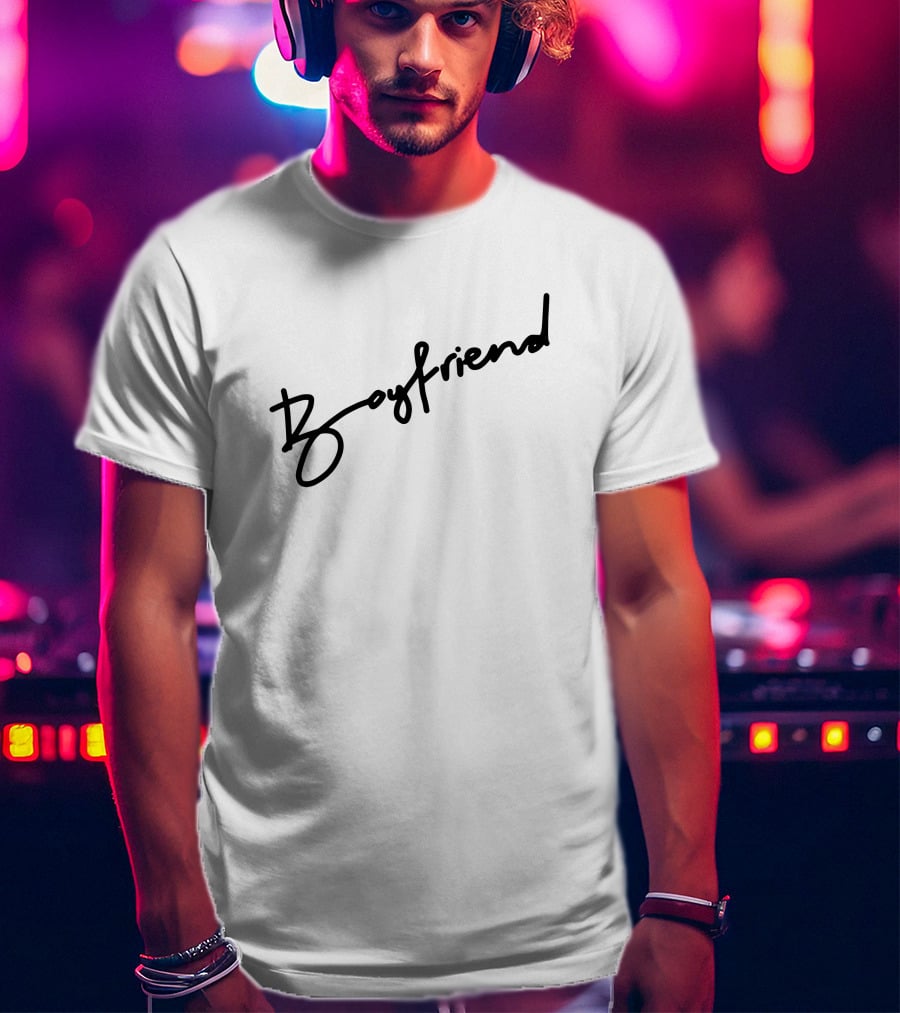 Boyfriend Text Minimalist Fashion T-Shirt