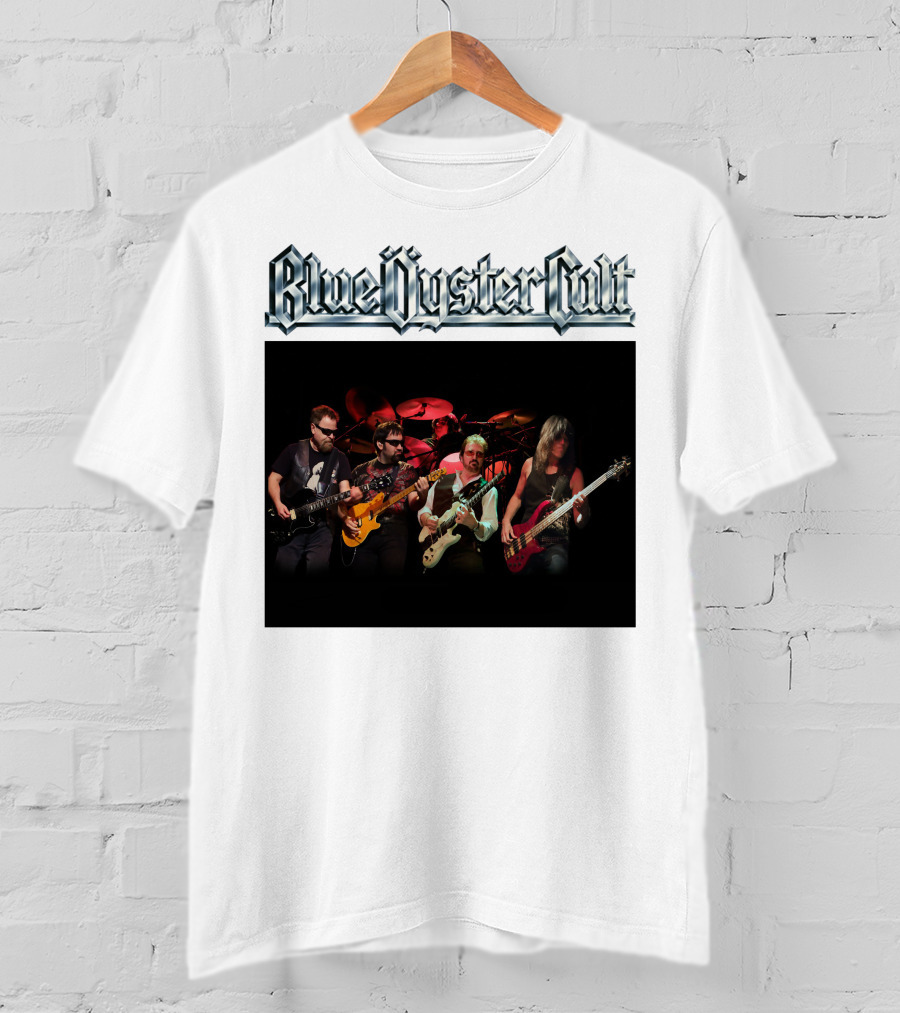 Blue Oyster Cult Live Performance Band Image T-Shirt
