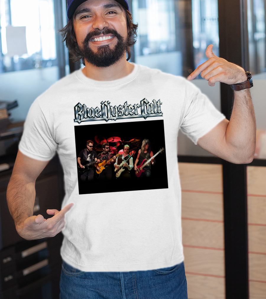 Blue Oyster Cult Live Performance Band Image T-Shirt