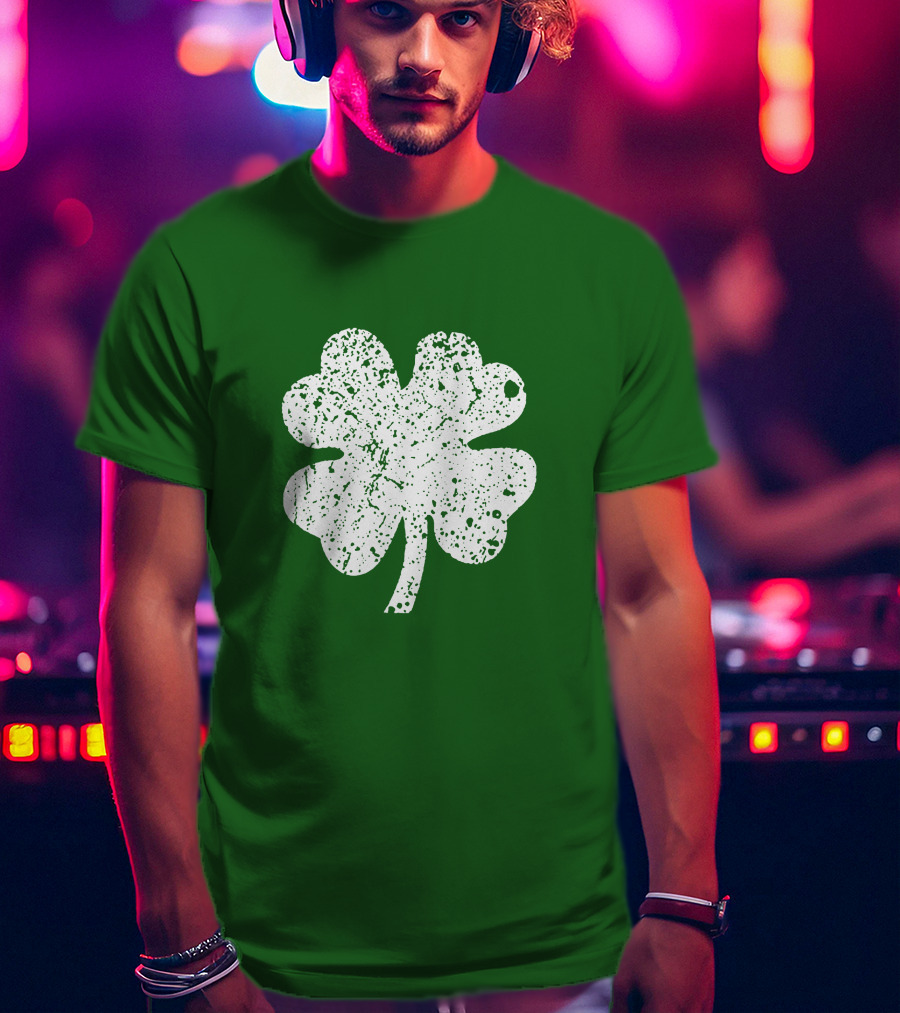 Four Leaf Clover St. Patrick's Day Green Lucky Charm T-Shirt