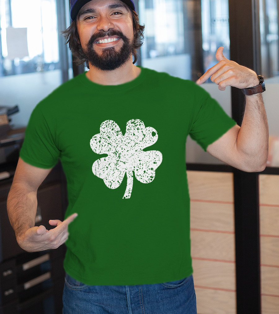 Four Leaf Clover St. Patrick's Day Green Lucky Charm T-Shirt