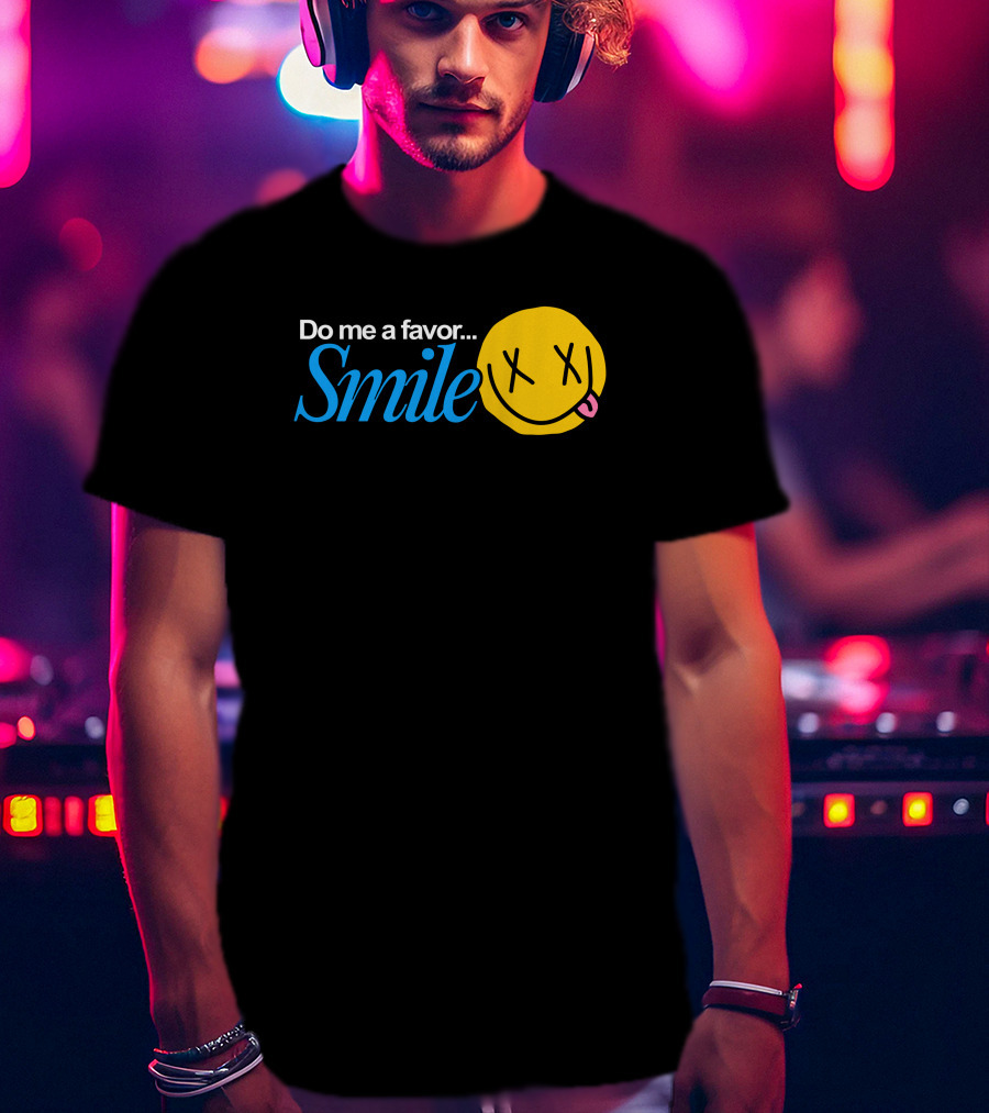 Bobby Mares Smile Yellow Face Iconic T-Shirt