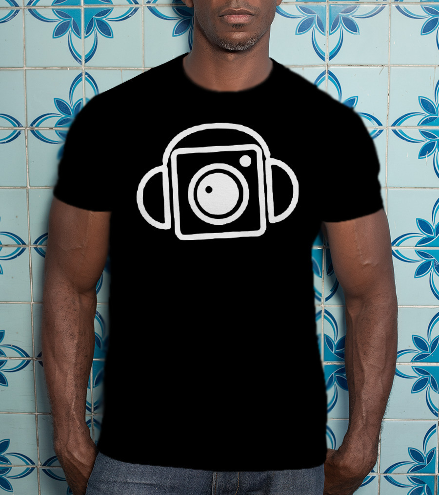 Merch Newscapepro Headphone Speaker T-Shirt