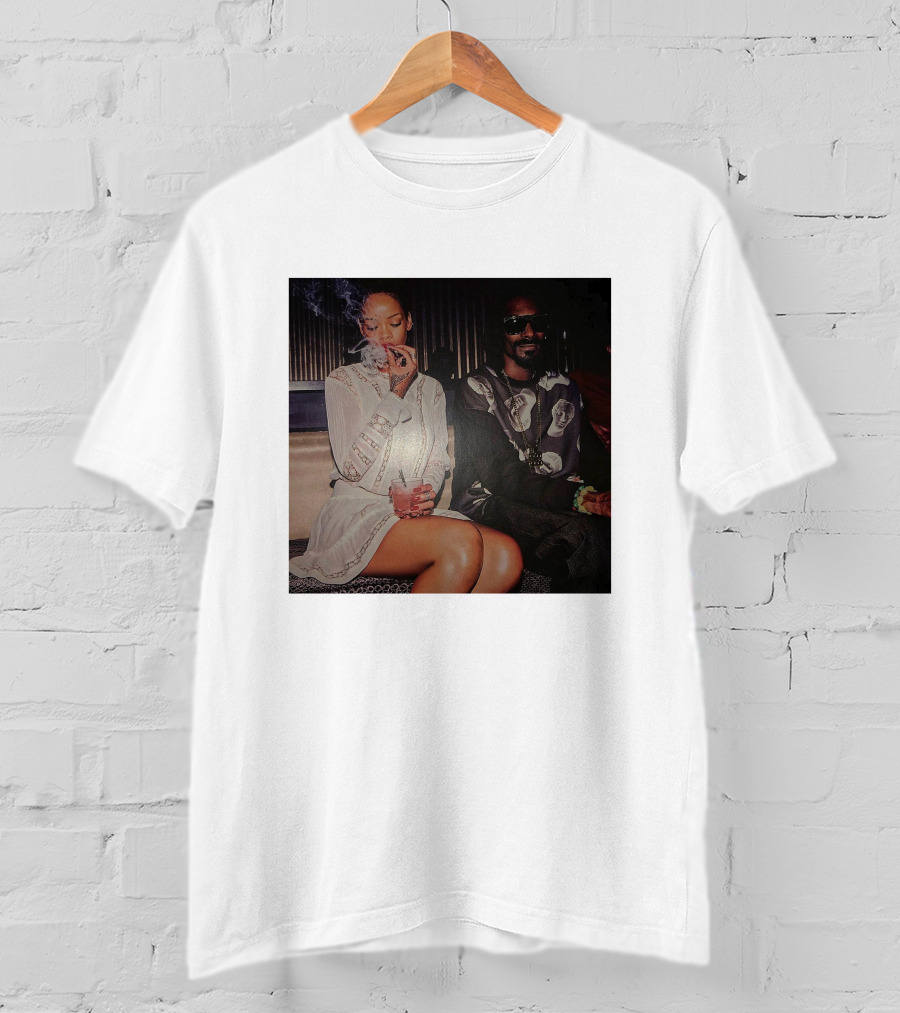 Rihanna Snoop Dogg Fenty Smoky Moment T-Shirt