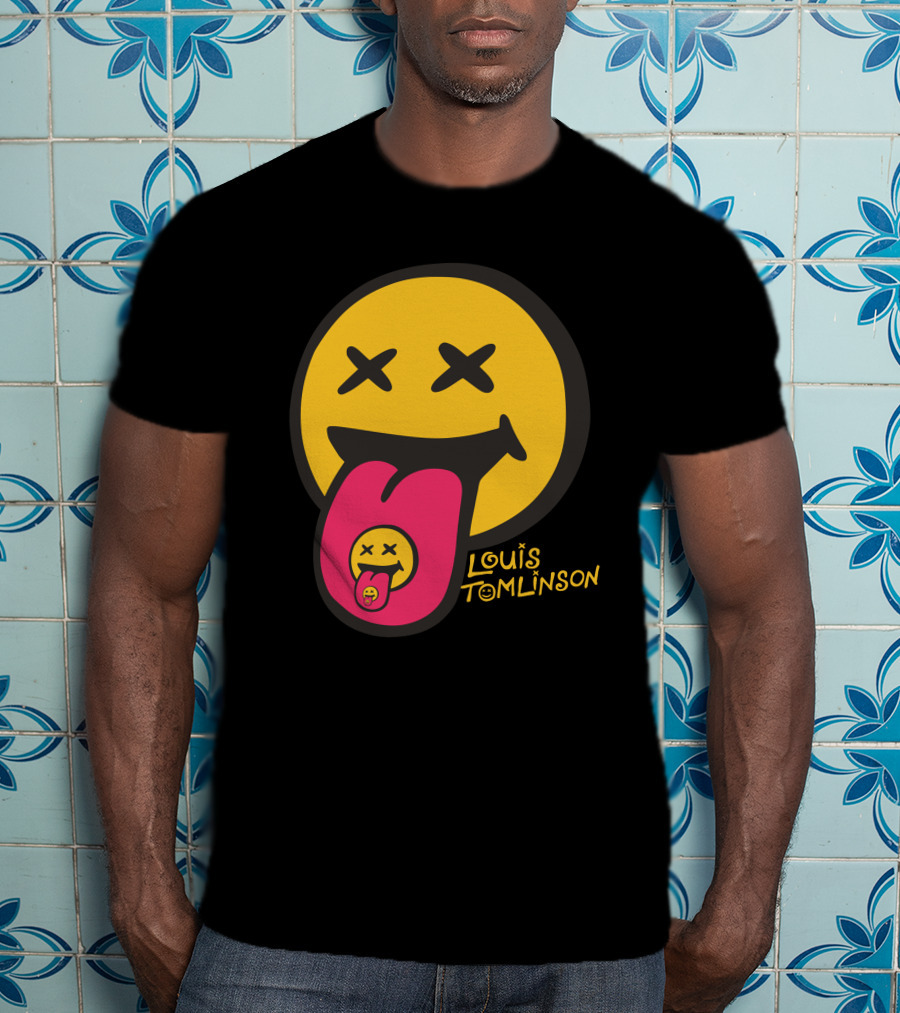 Louis Tomlinson Merch Smiley Face Tongue Out Summer T-Shirt