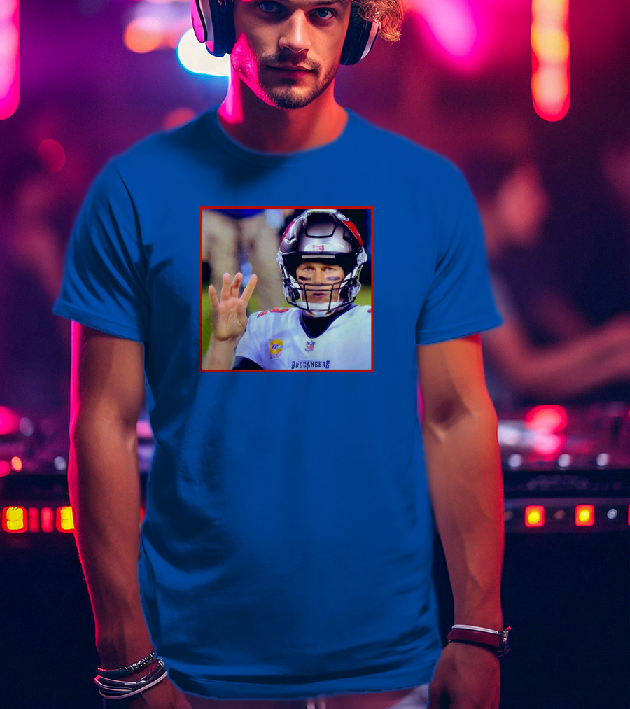 Tom Brady Blunder Tampa Bay Buccaneers Football Quarterback T-Shirt